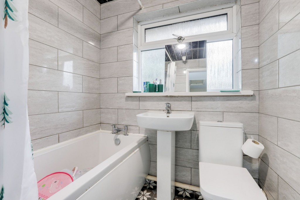 Trafford Gardens, Nottingham, NG8