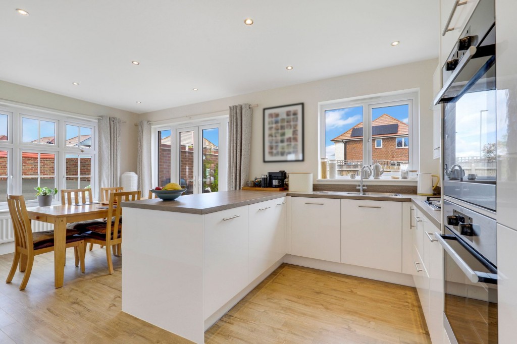 Master Road, Newton, NG13