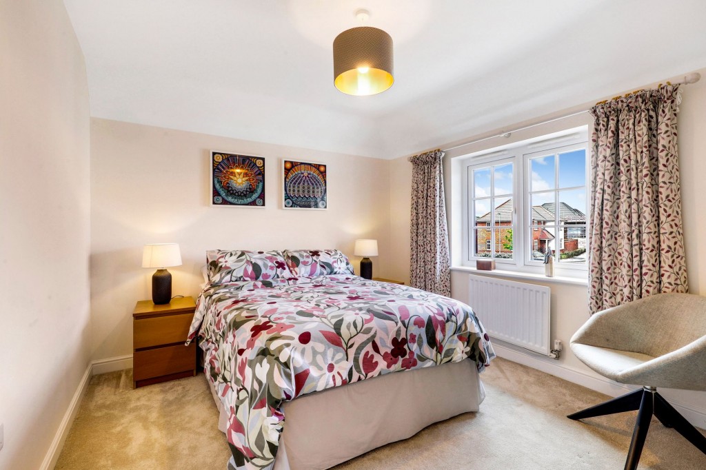 Master Road, Newton, NG13