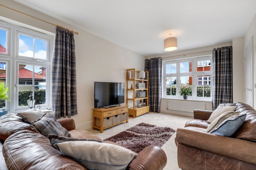 Master Road, Newton, NG13