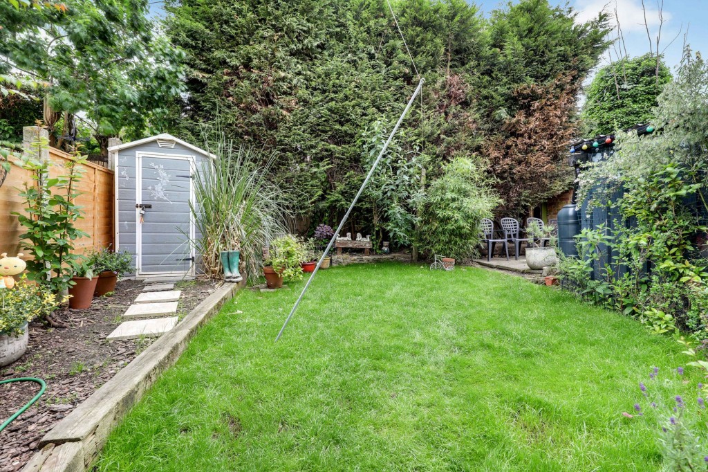 Byron Street, Arnold, NG5
