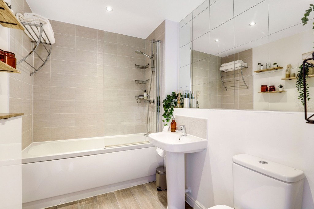 Oughton Close, Edwalton, NG12