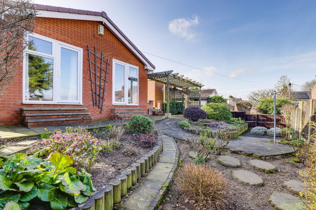 Russet Avenue, Carlton, NG4