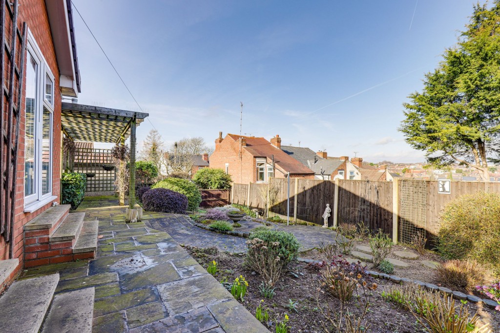 Russet Avenue, Carlton, NG4