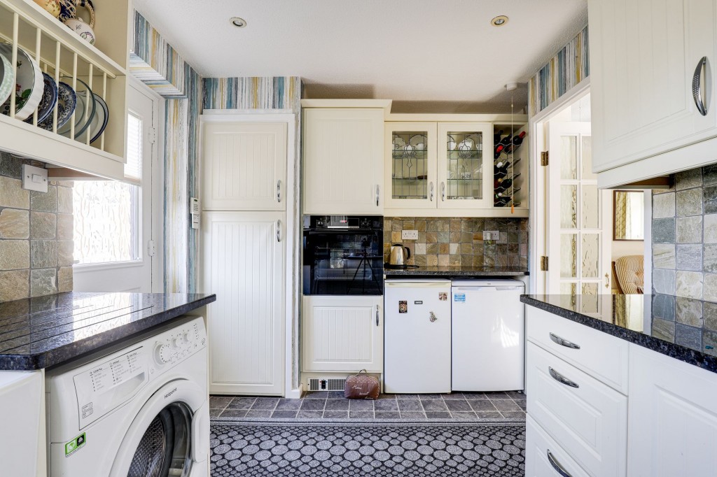 Russet Avenue, Carlton, NG4