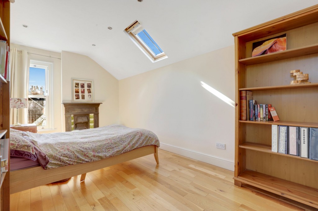 Bridgford Road, West Bridgford, NG2
