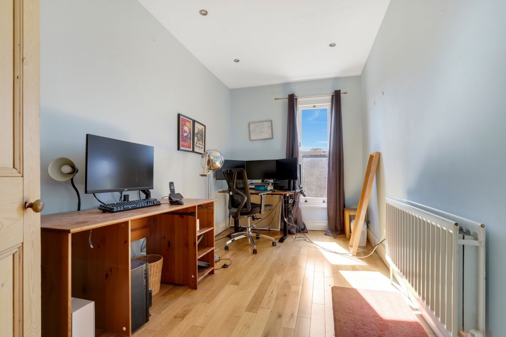 Bridgford Road, West Bridgford, NG2