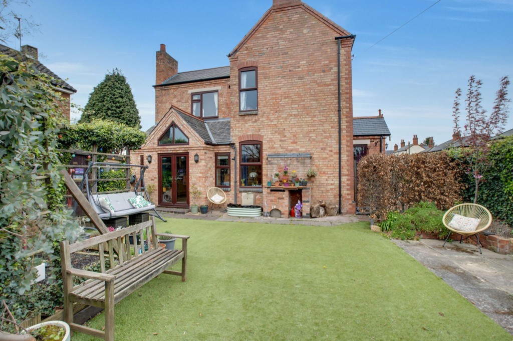 Curzon Street, Long Eaton, NG10