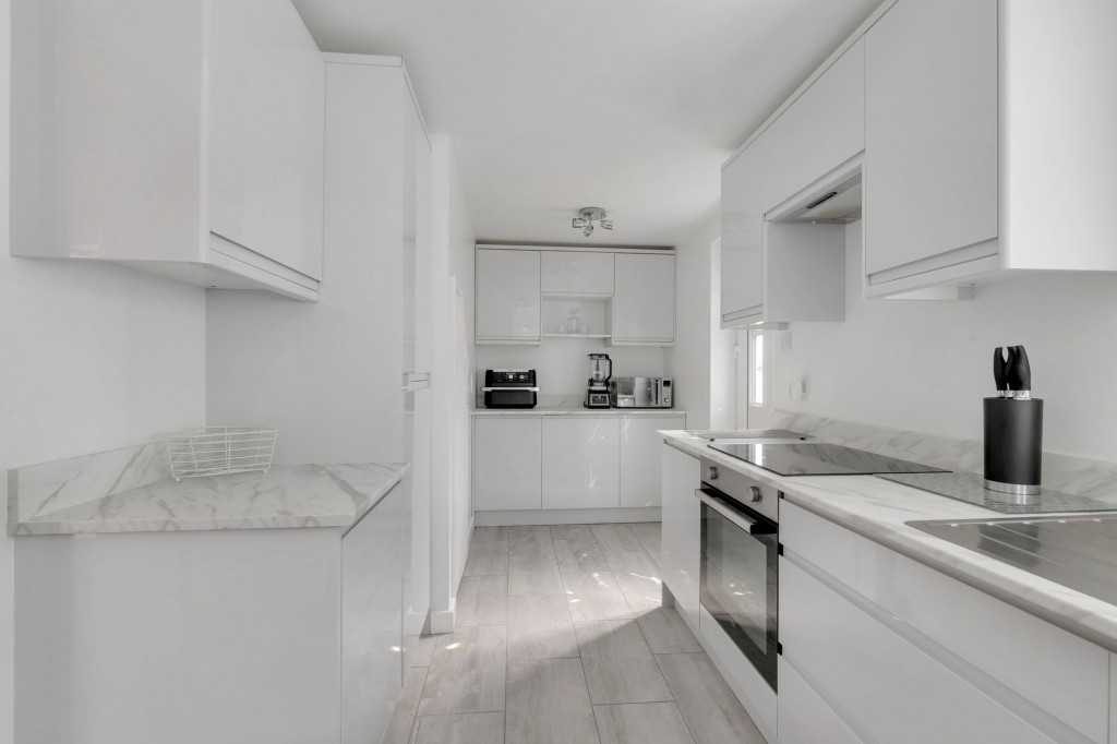 Beckhampton Road, Nottingham, NG5
