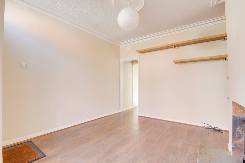 Manor Avenue, Nottingham, NG2