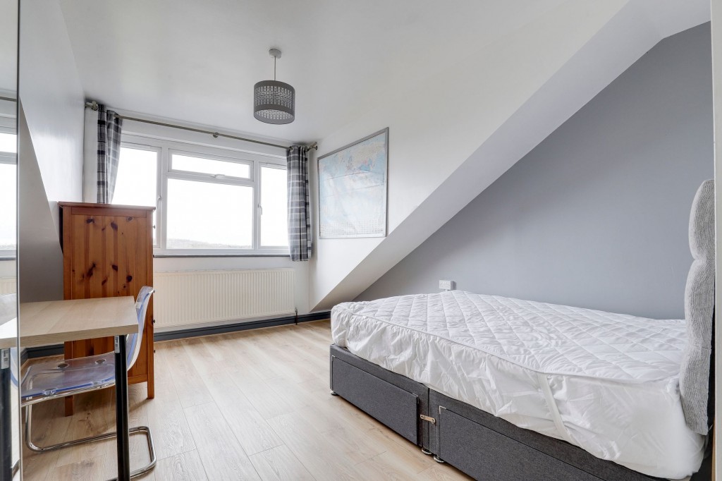 Chestnut Grove, West Bridgford, NG2