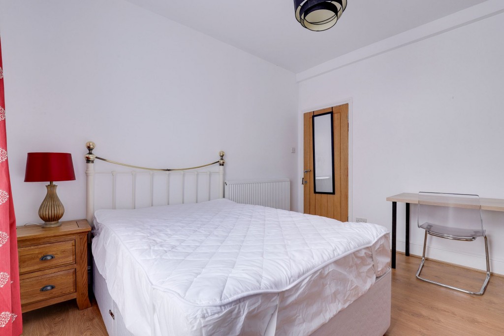 Chestnut Grove, West Bridgford, NG2