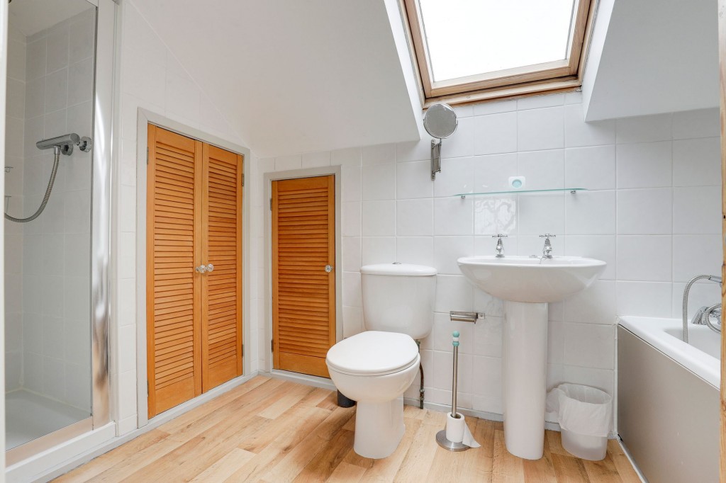 Chestnut Grove, West Bridgford, NG2