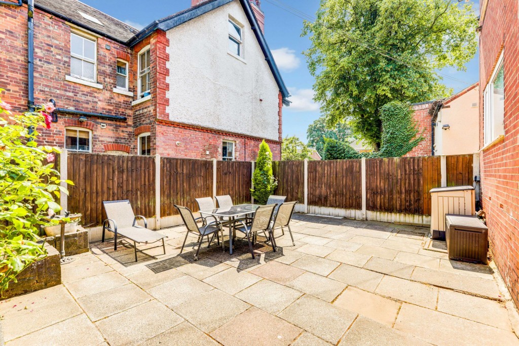 Woodborough Road, Nottingham, NG3