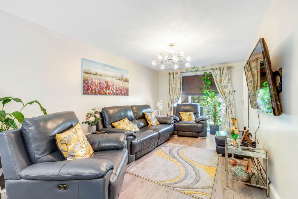 Woodborough Road, Nottingham, NG3