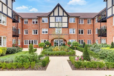 Manor Park, Ruddington, NG11