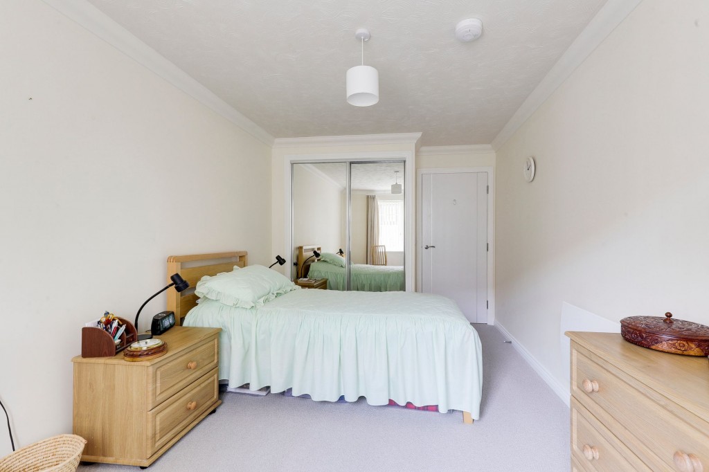 Manor Park, Ruddington, NG11