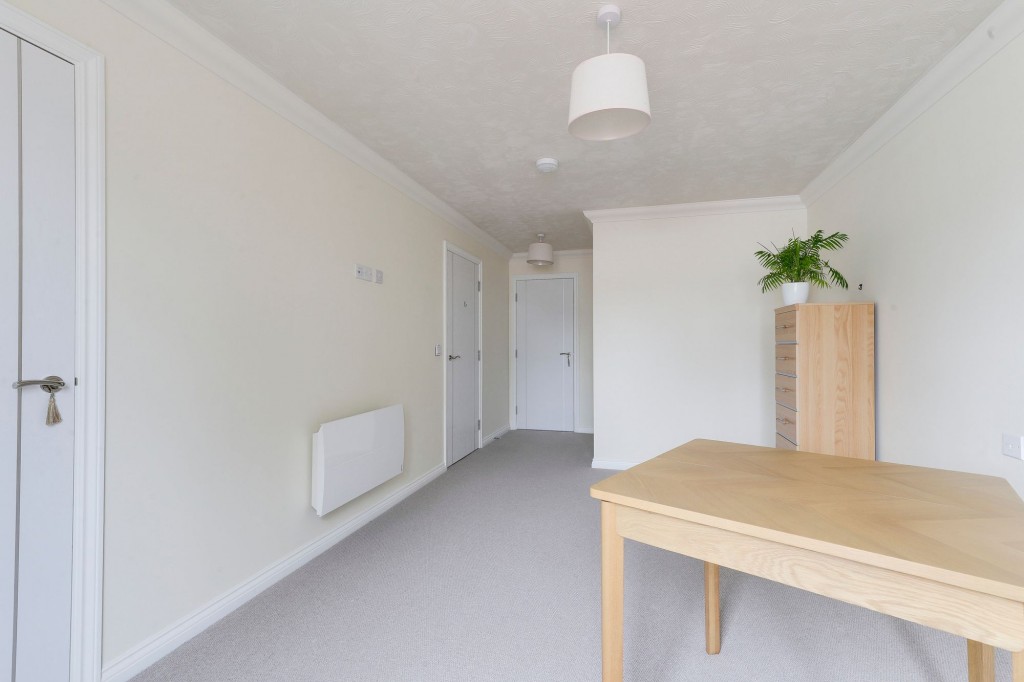 Manor Park, Ruddington, NG11