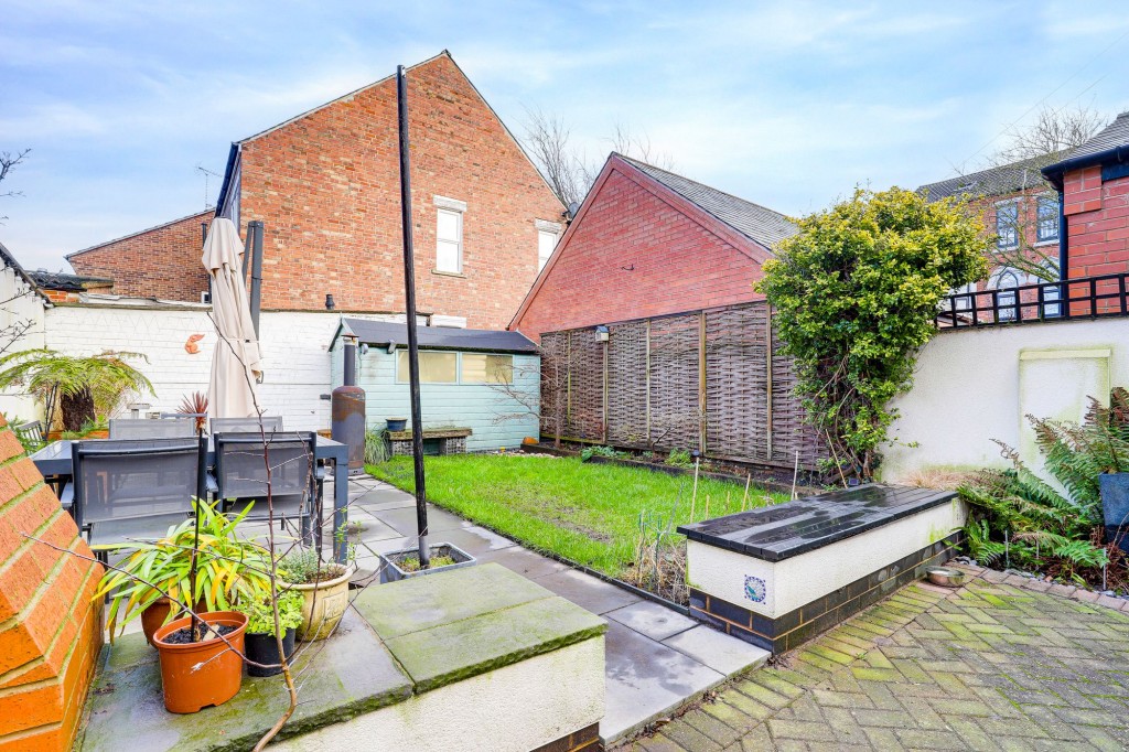 Loughborough Road, West Bridgford, NG2