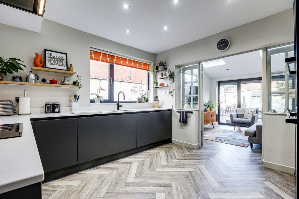 Loughborough Road, West Bridgford, NG2