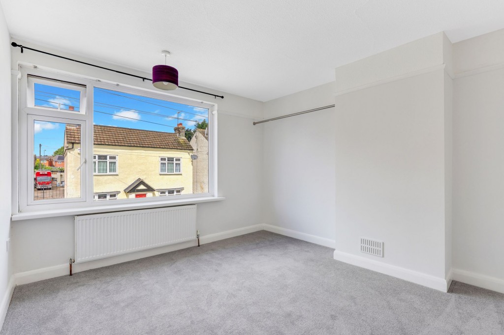 Carnarvon Grove, Carlton, NG4