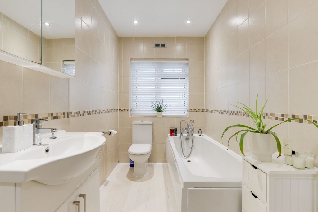 Wighay Road, Hucknall, NG15