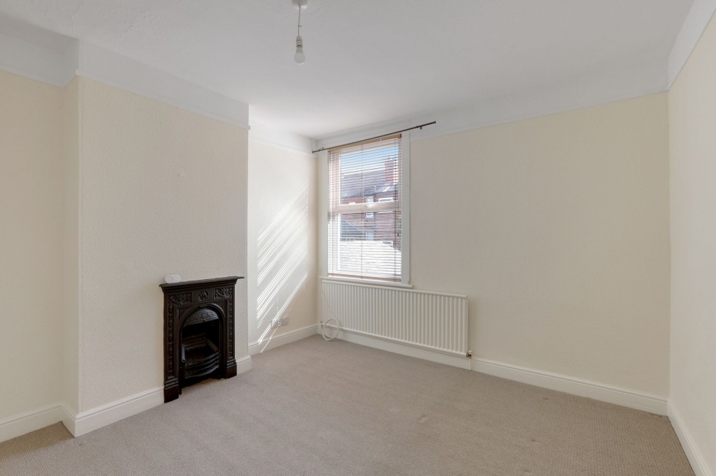 Russell Road, Nottingham, NG7