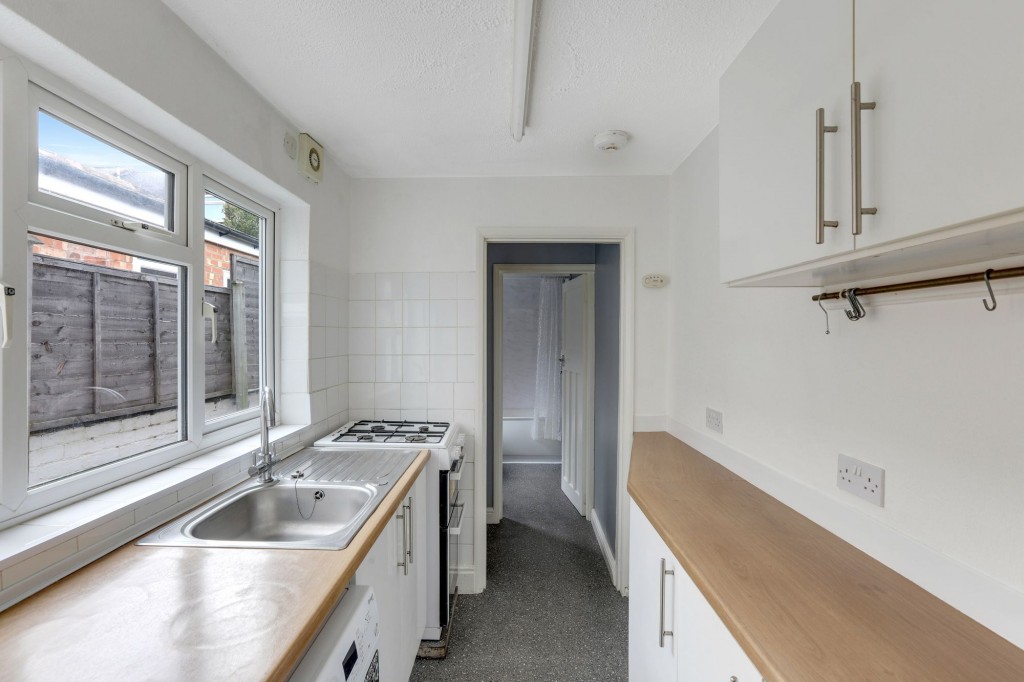 Russell Road, Nottingham, NG7