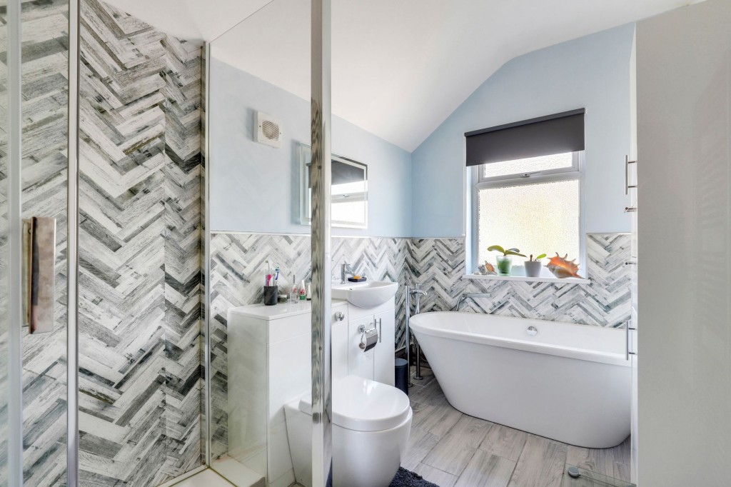 St. Albans Road, Arnold, NG5