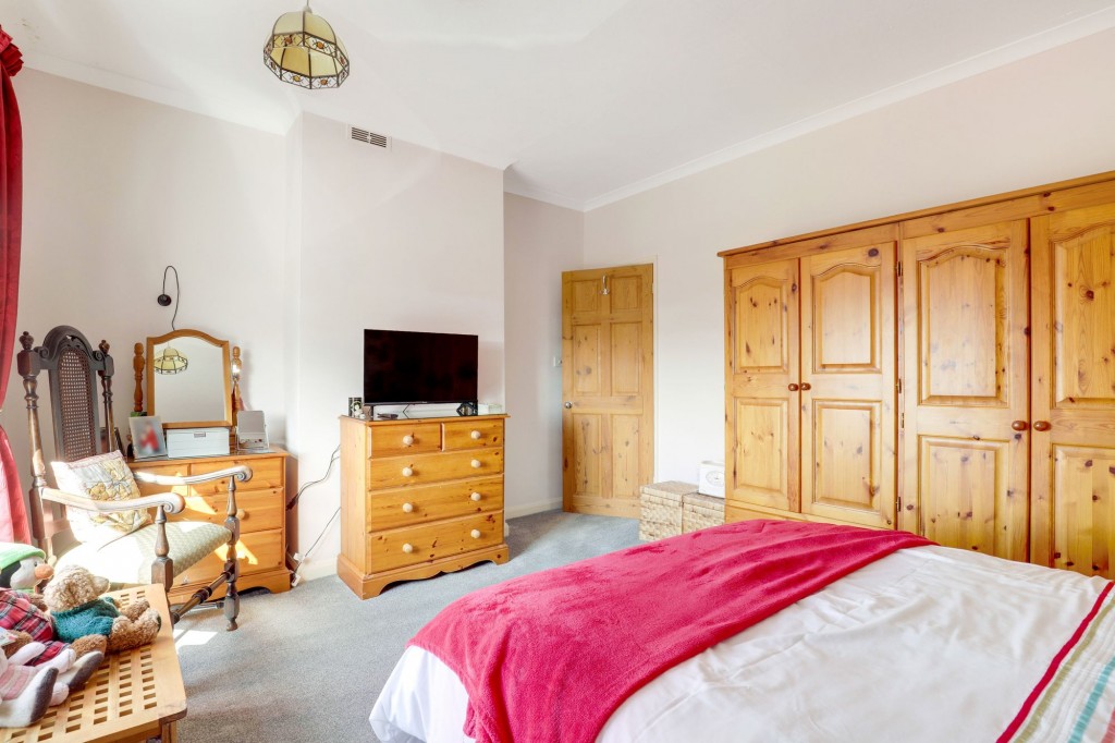 St. Albans Road, Arnold, NG5