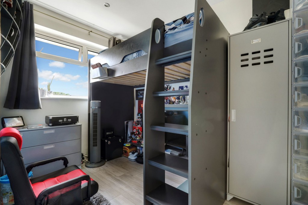 Verder Grove, Nottingham, NG5