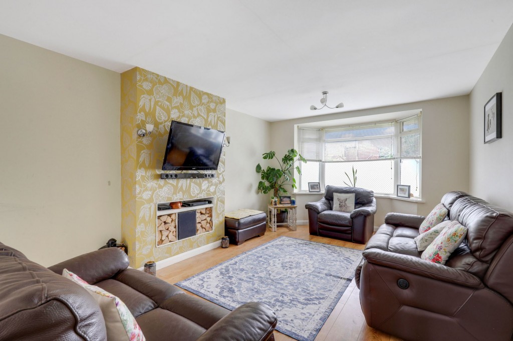 Southdale Drive, Carlton, NG4