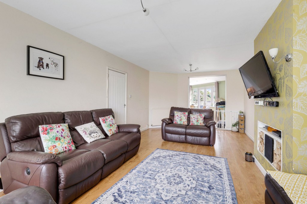 Southdale Drive, Carlton, NG4
