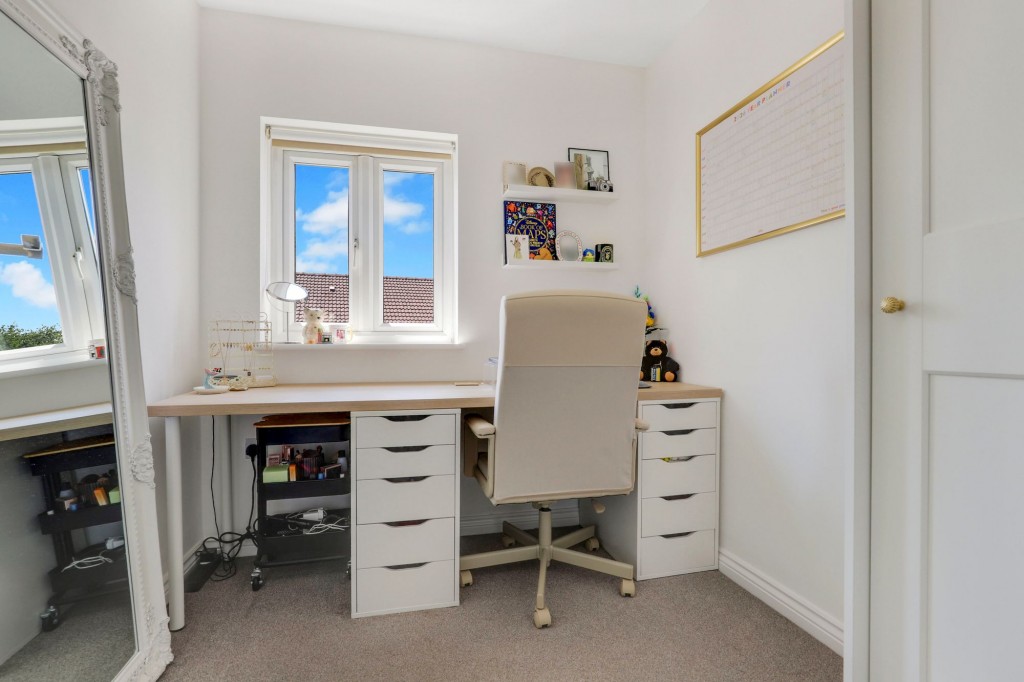 Oakland Way, Nottingham, NG8