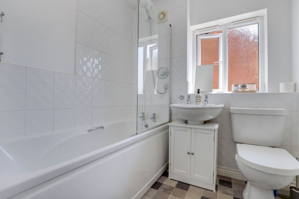 Oakland Way, Nottingham, NG8
