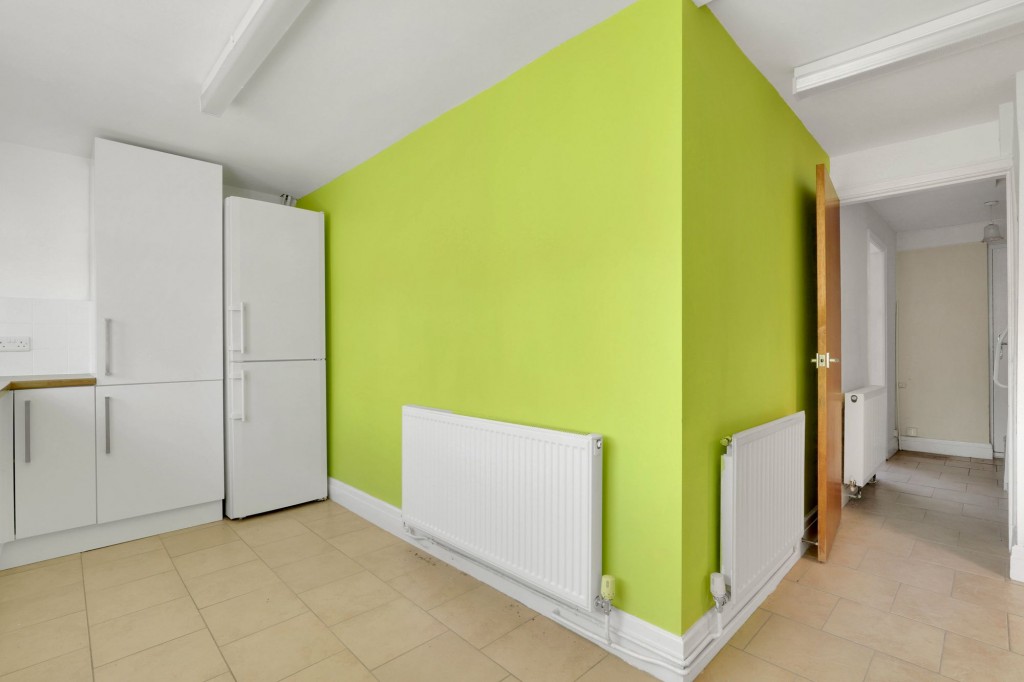 Mottram Road, Beeston, NG9