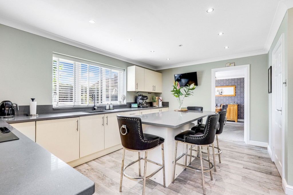 Elm Avenue, Sandiacre, NG10