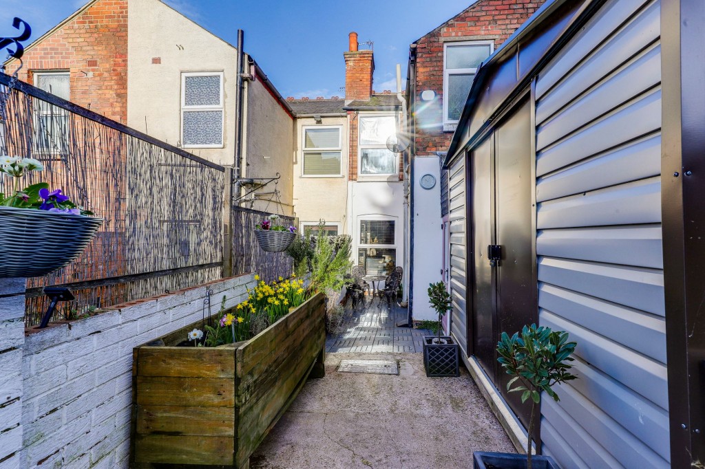 Burgass Road, Nottingham, NG3