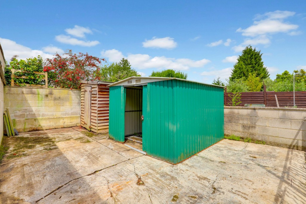 Chatsworth Avenue, Carlton, NG4