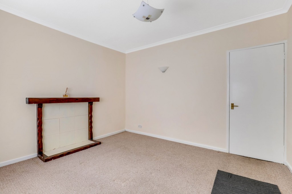 Chatsworth Avenue, Carlton, NG4