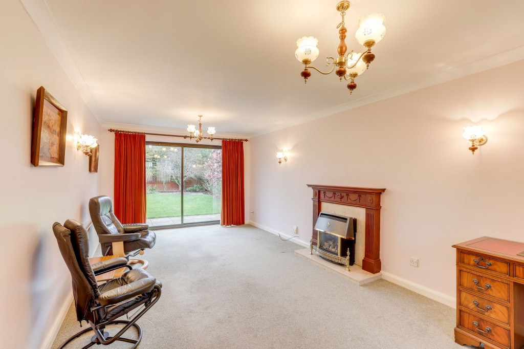 Lapford Close, Nottingham, NG3