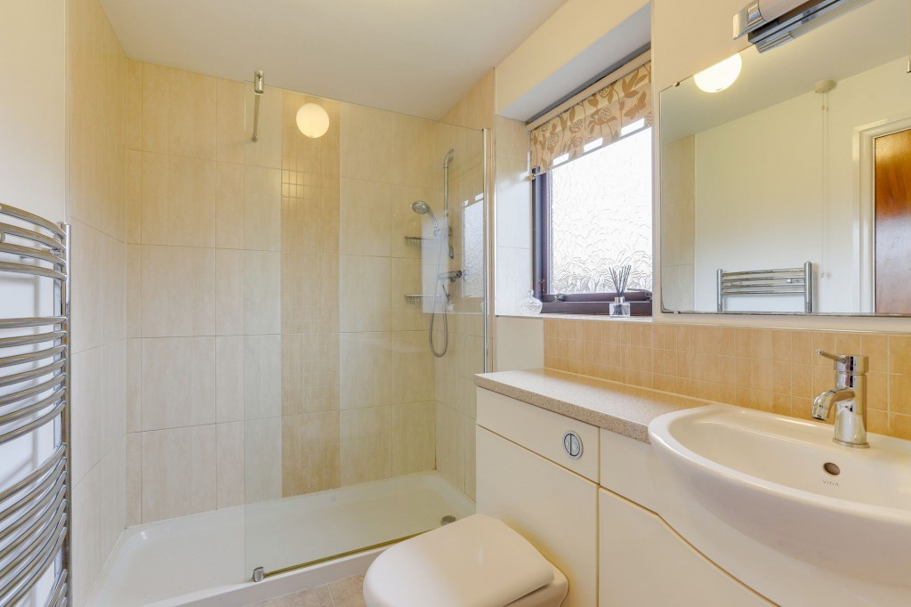 Lapford Close, Nottingham, NG3