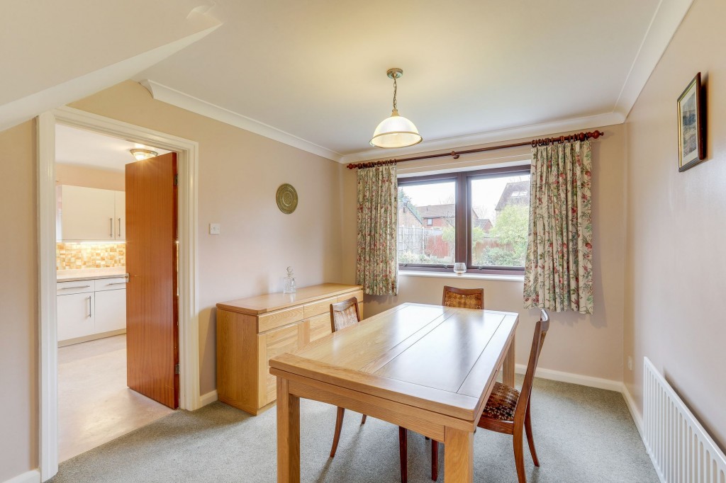 Lapford Close, Nottingham, NG3