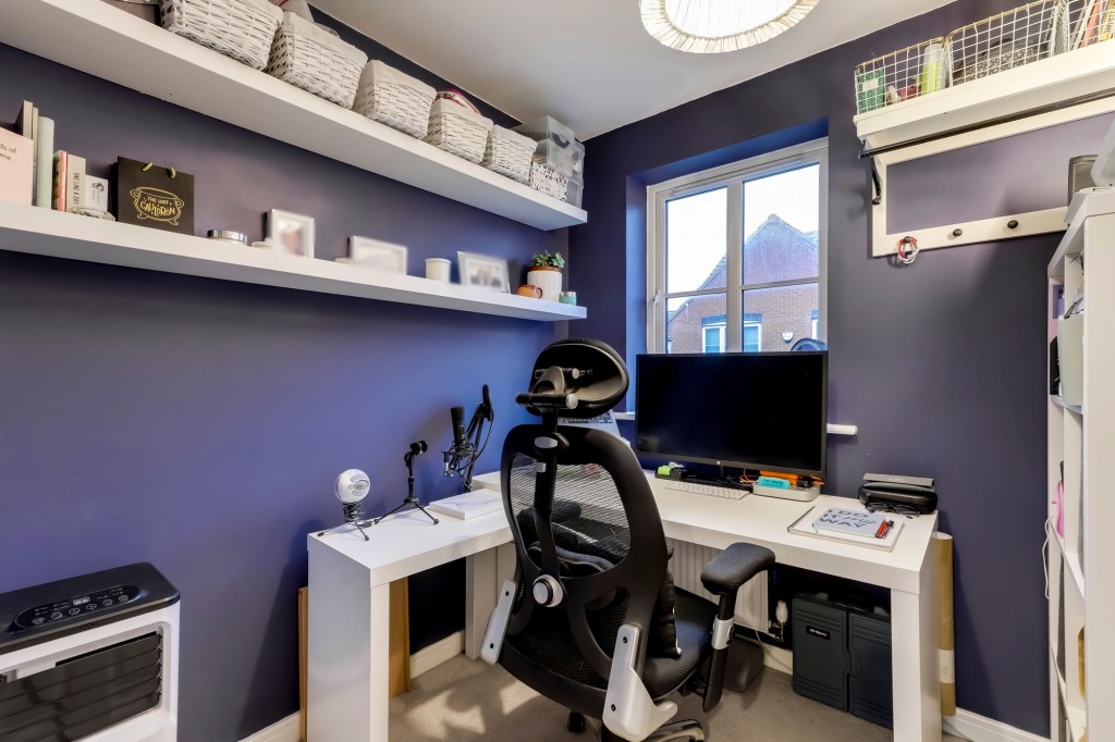 Albert Close, Hucknall, NG15