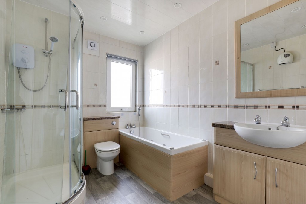 Bentinck Street, Hucknall, NG15