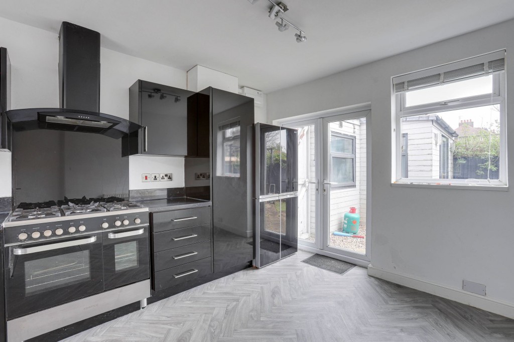 Victor Crescent, Sandiacre, NG10