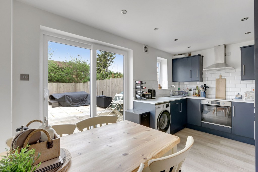 Biggart Close, Beeston, NG9