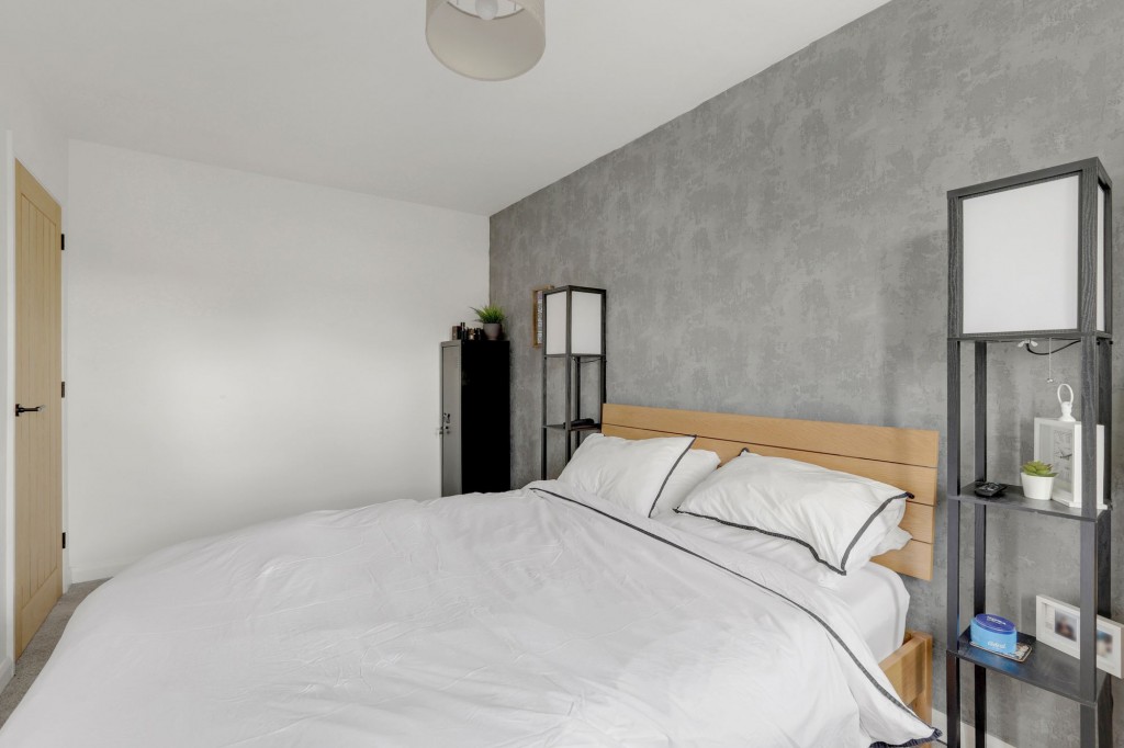 Biggart Close, Beeston, NG9