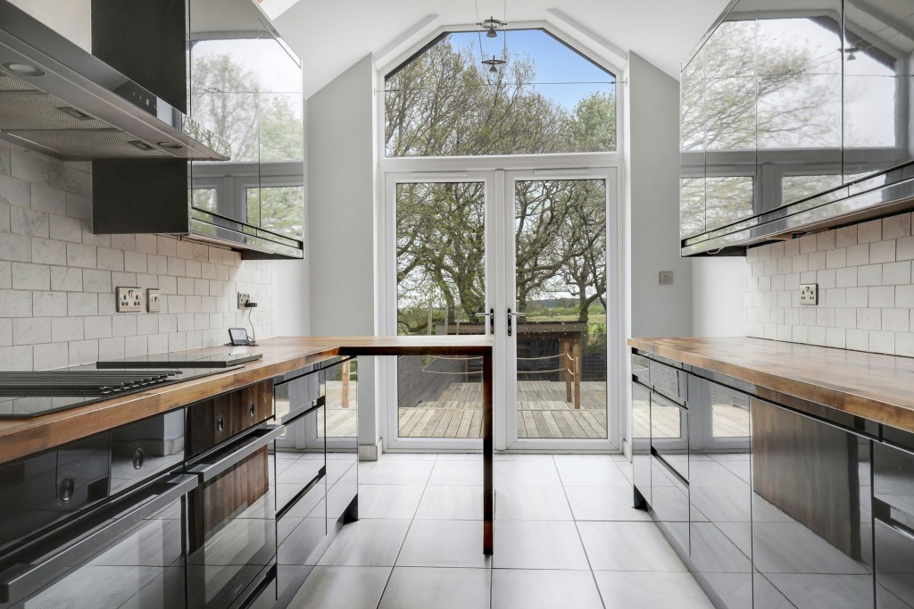 Derby Road, Mansfield, NG18