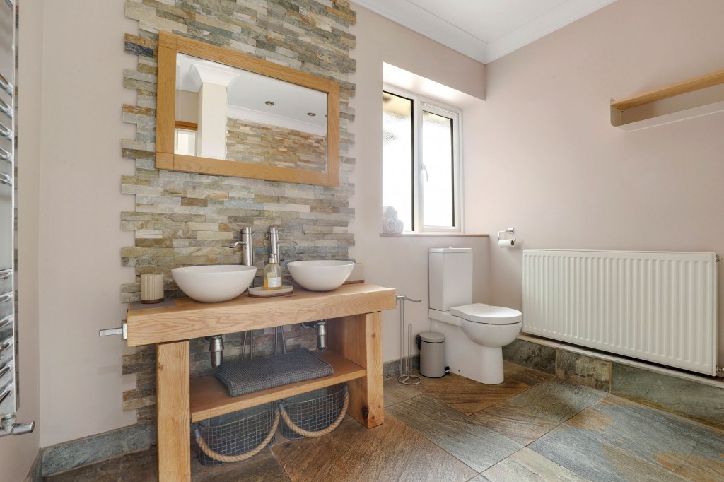 Derby Road, Mansfield, NG18
